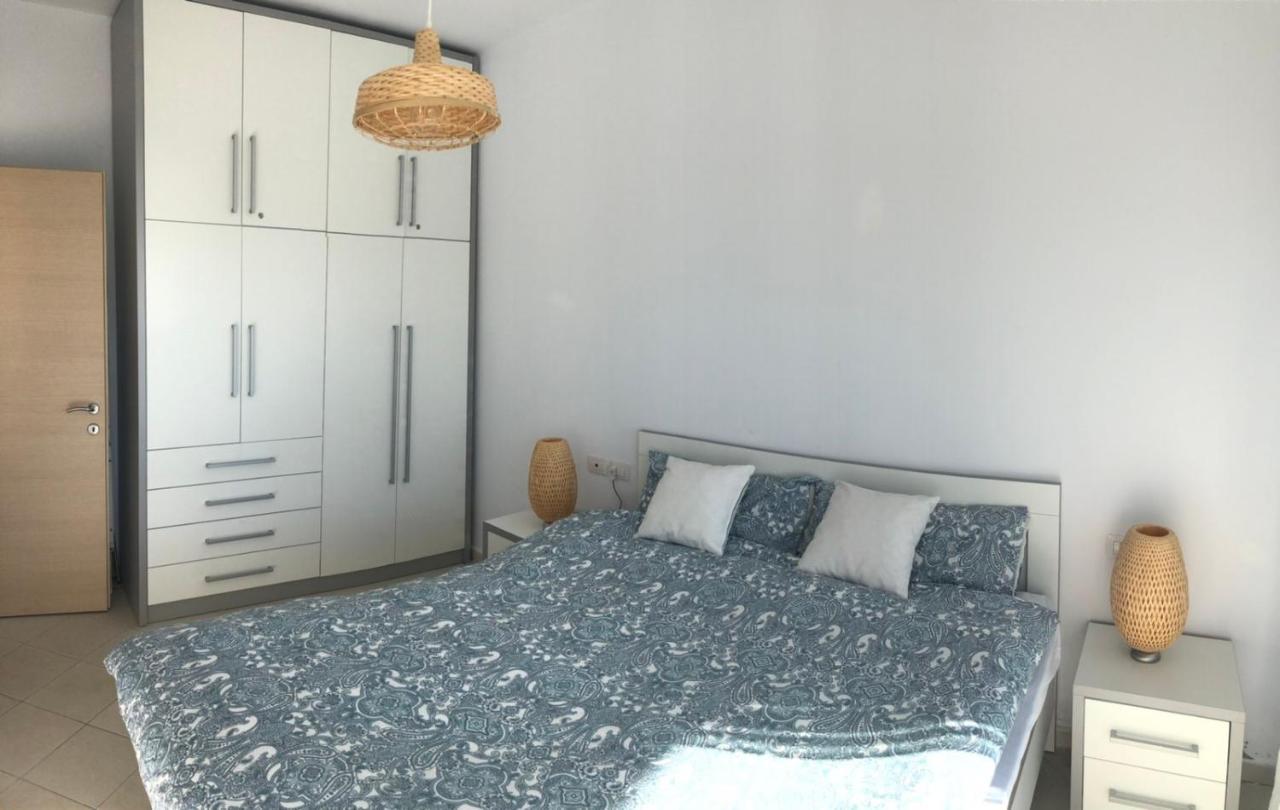 Olives Residence Dhermi Bagian luar foto